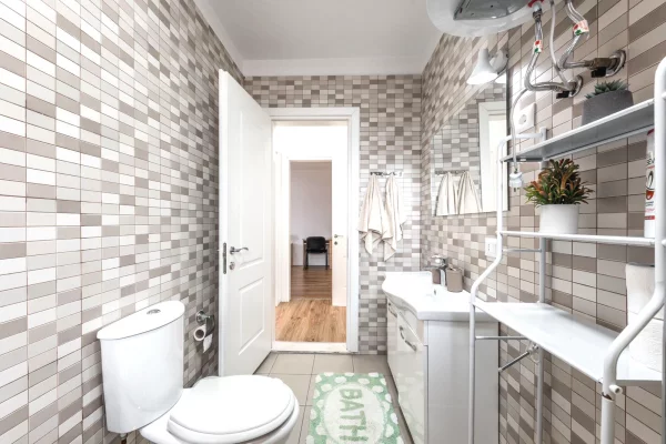 Shtepi me qera Apartament ne Tirane, 2+1, Mobilimi E mobiluar, Pagesa 1,500  Euro.