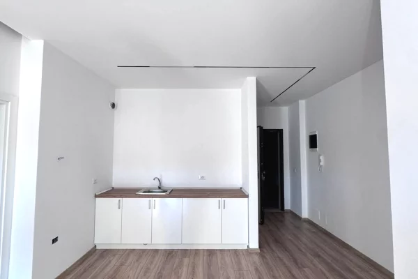 ZYRE/ APARTAMENT ME QIRA 2+1+2 – KOMUNA E PARISIT 