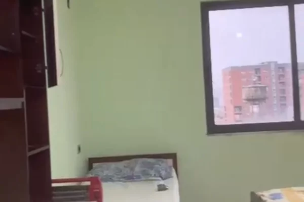 Appartamento in affitto a Tirana 2+1, Arredato