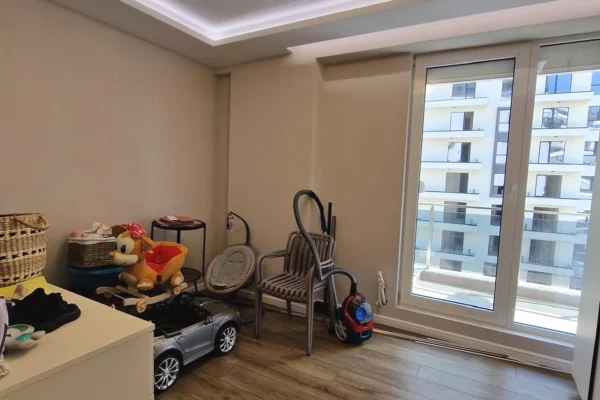 Appartamento in affitto a Tirana 3+1, Arredato