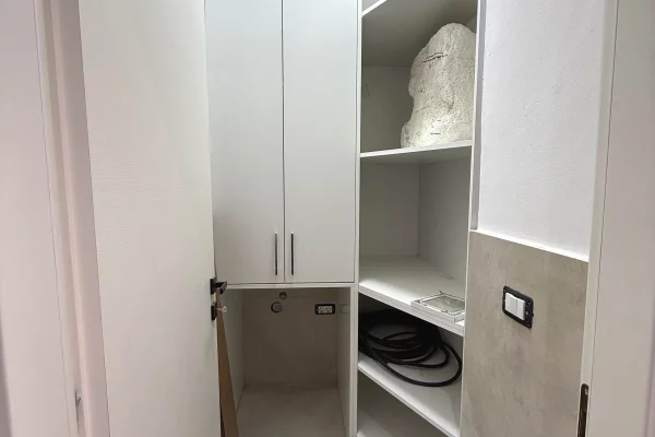 Appartamento in affitto a Tirana 2+1, Arredato