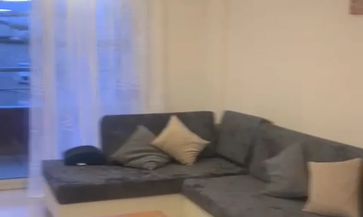 Appartamento in affitto a Tirana 1+1, Arredato