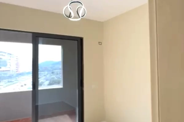 Apartment for sale in Tirana 2+1, Emty