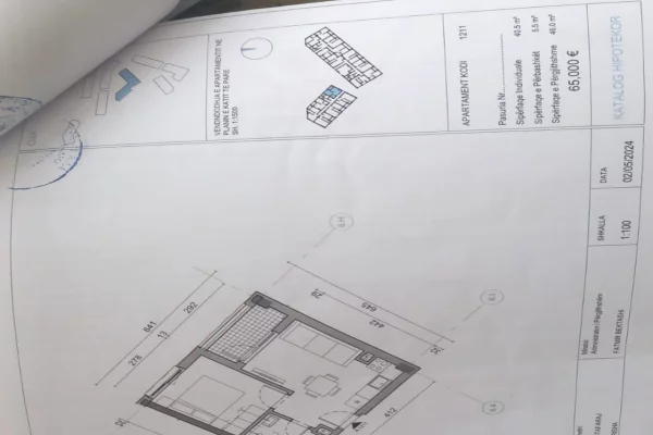 Appartamento in affitto a Tirana 2+1, Arredato