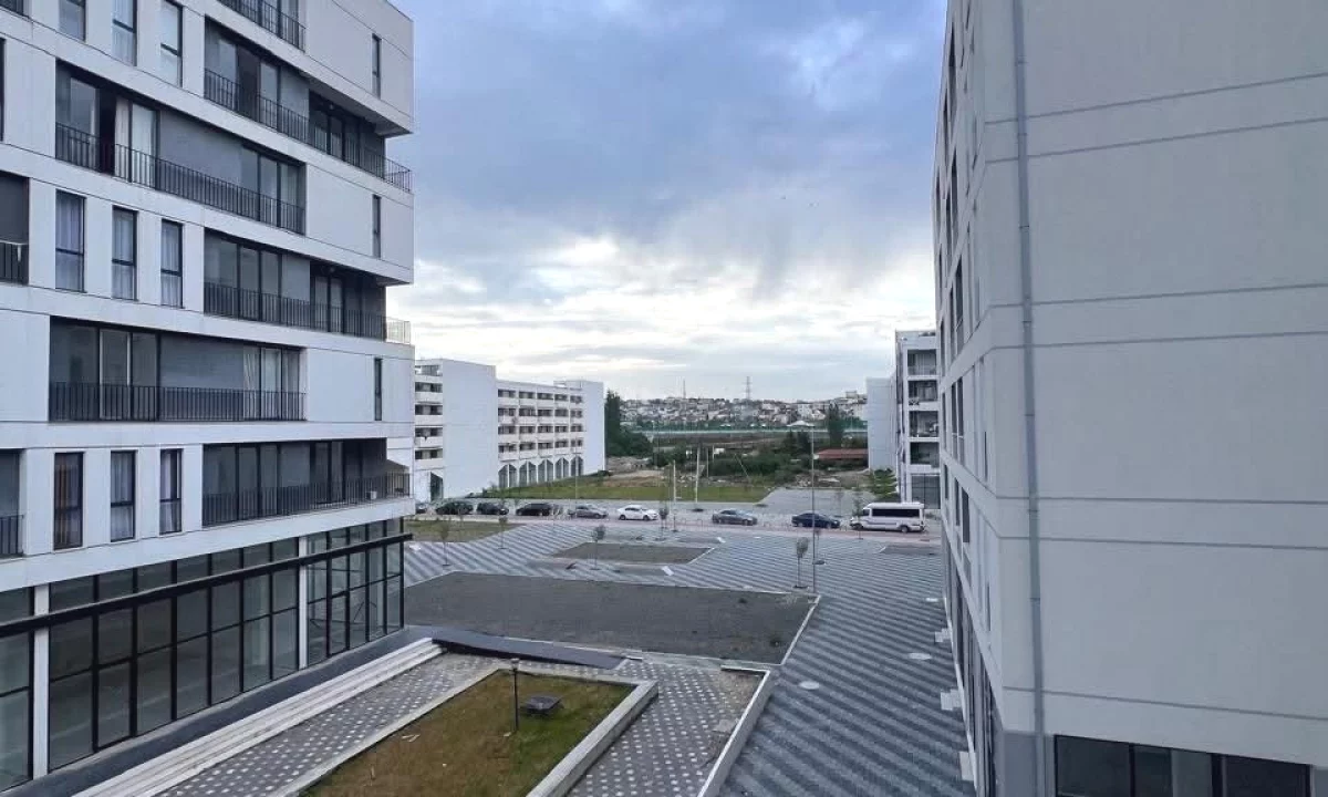 Apartment for sale in Tirana 3+1, Emty