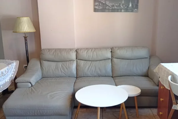 Jepet me Qira Super Apartament  3+1+2 tek prokuroria e Tiranes,Haxhi Hysen Dalliu*