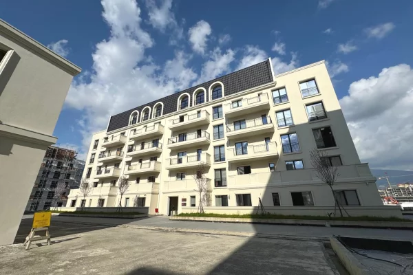 Apartment for rent in Tirana 1+1, Emty