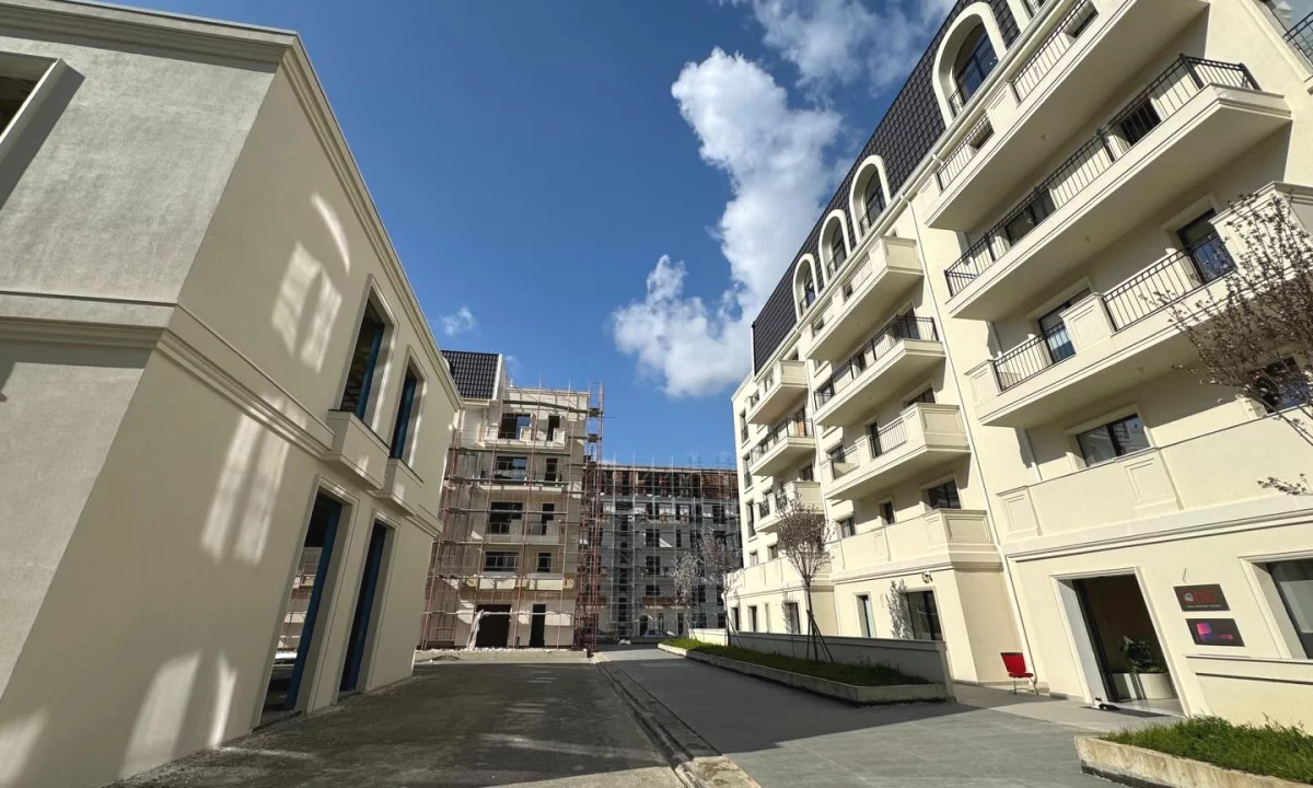 Apartment for rent in Tirana 1+1, Emty