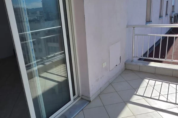 Apartment for rent in Tirana 2+1, In Part