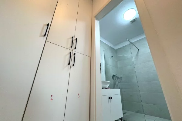 Apartment for sale in Tirana 1+1, Emty