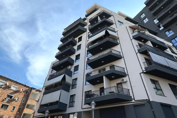 Apartment for sale in Tirana 1+1, Emty