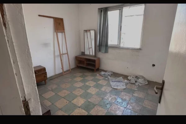 SHITET APARTAMENT 3+1- BRRYLI, IRANIANI