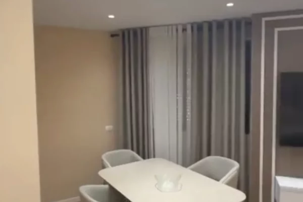 Appartamento in vendita a Tirana 2+1, Arredato