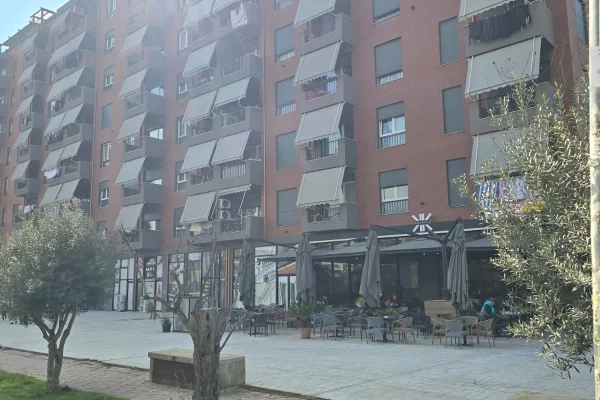 Shtepi ne shitje 2+1 ne Tirane - 300,000 Euro