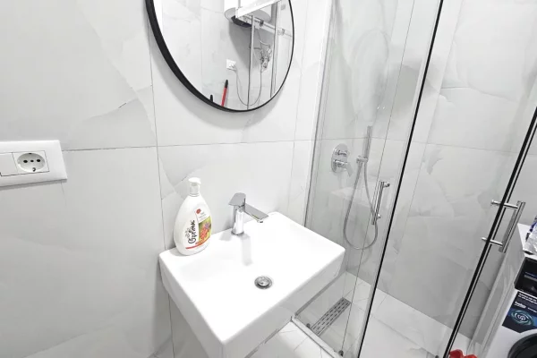 Appartamento in affitto a Tirana 1+1, Arredato