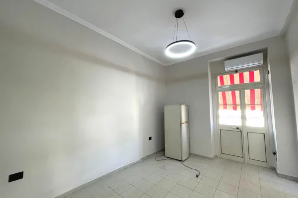 JEPET ME QERA APARTAMENT PER ZYRE 2+1 – SHALLVARE