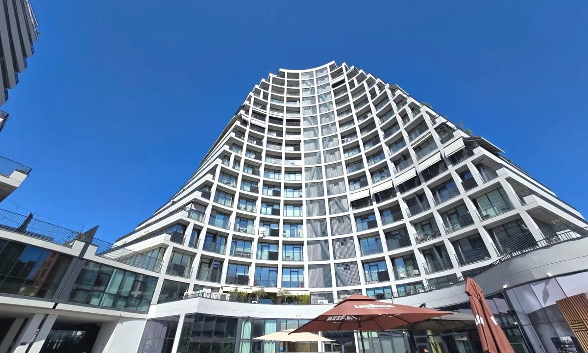 Appartamento in vendita a Tirana 3+1, Vuoto