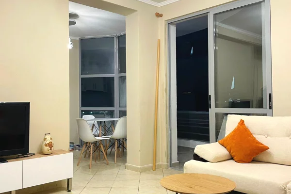 Jepet me qera apartament 1+1 ne Yzberisht