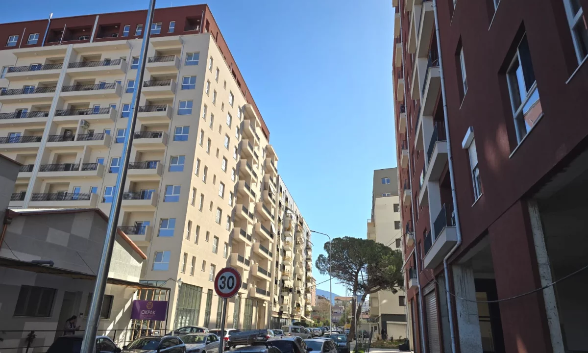 Apartment for sale in Tirana 1+1, Emty