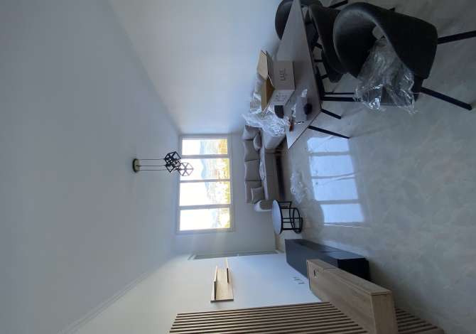 Shtepi me qera 2+1 ne Tirane - 550 Euro