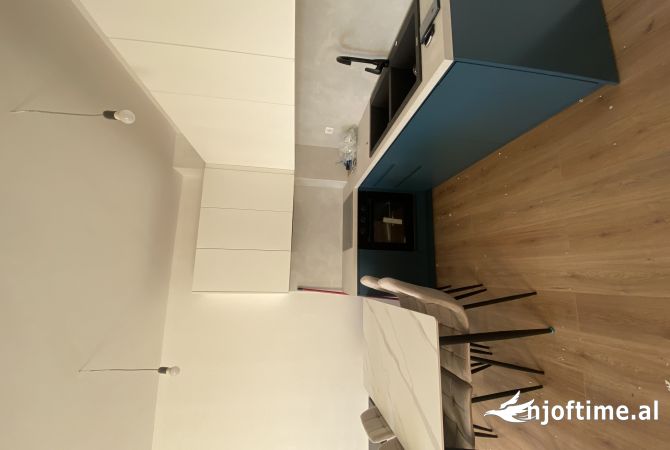 Shtepi me qera 3+1 ne Tirane - 700 Euro