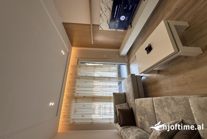 Shtepi me qera 1+1 ne Tirane - 55,000 Leke