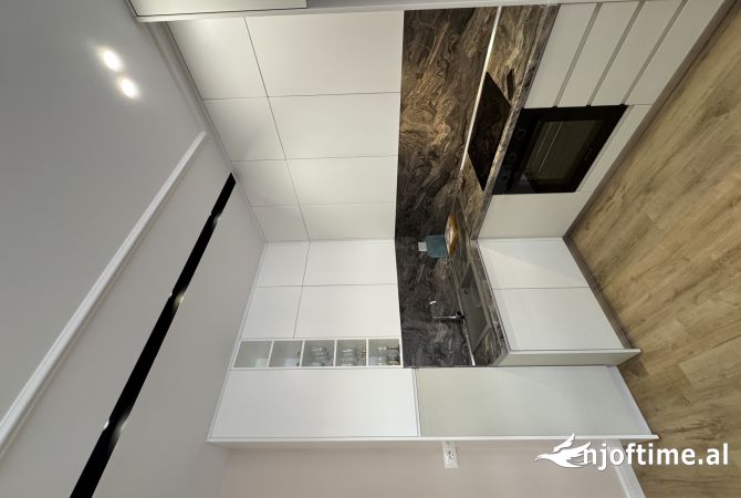 Shtepi me qera 1+1 ne Tirane - 55,000 Leke