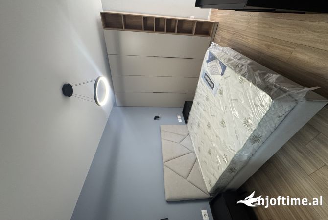 Shtepi me qera Apartament ne Tirane, 2+1, Mobilimi E mobiluar, Pagesa 600  Euro.