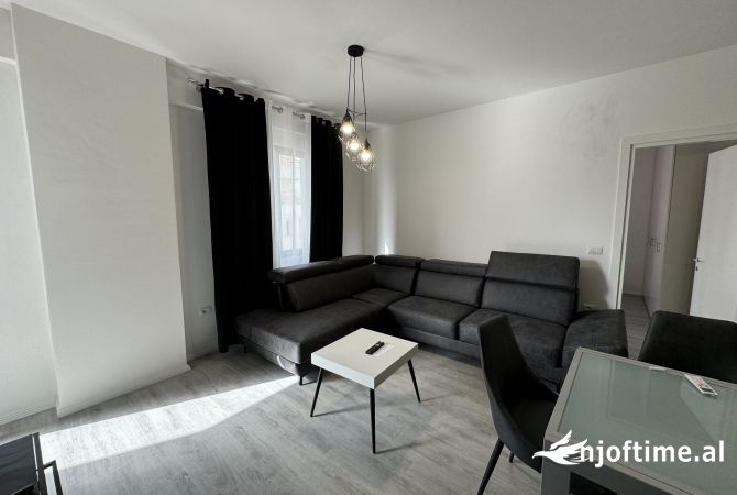 Shtepi me qera 1+1 ne Tirane - 550 Euro