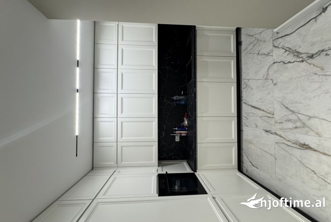 Shtepi me qera 1+1 ne Tirane - 1,300 Euro