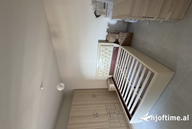 Shtepi me qera 1+1 ne Tirane - 400 Euro