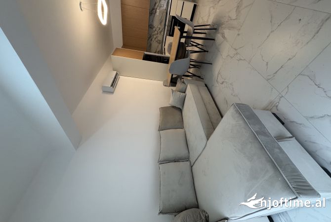 Shtepi me qera 1+1 ne Tirane - 450 Euro