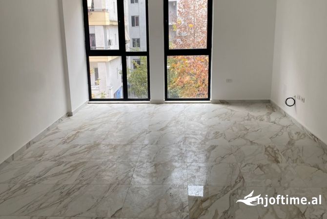 Shtepi ne shitje 1+1 ne Tirane - 95,000 Euro