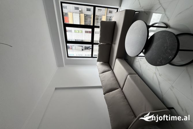 Shtepi me qera 1+1 ne Tirane - 450 Euro