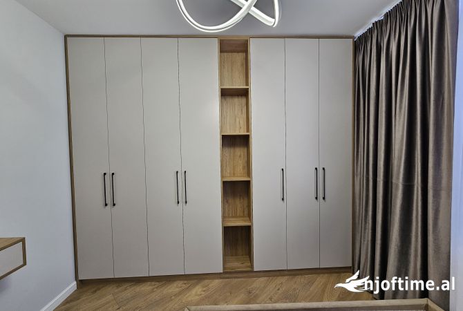 Shtepi ne shitje Apartament ne Tirane, 1+1, Mobilimi E mobiluar, Pagesa 135,000  Euro.