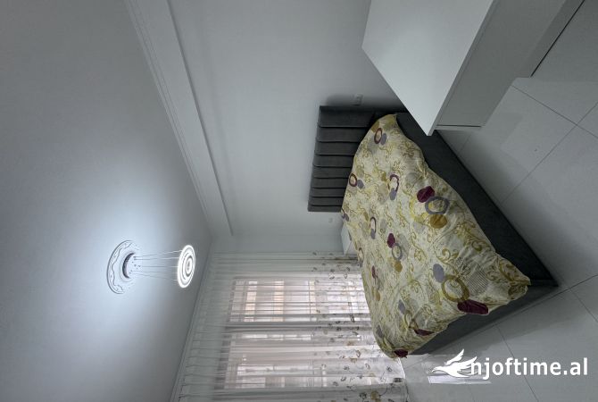Shtepi me qera 1+1 ne Tirane - 450 Euro