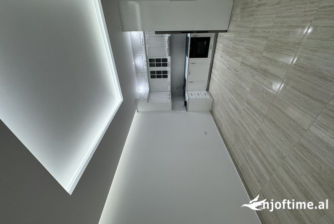 Shtepi me qera Apartament ne Tirane, 2+1, Mobilimi E mobiluar, Pagesa 600  Euro.