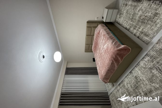 Shtepi me qera 2+1 ne Tirane - 60,000 Leke