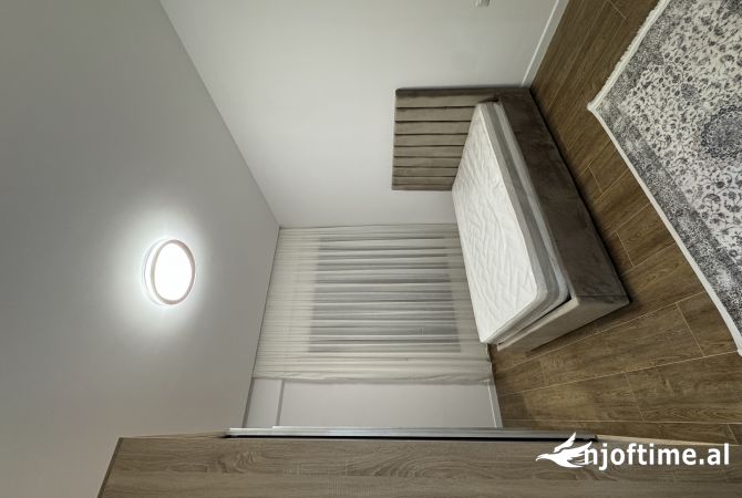 Shtepi me qera 2+1 ne Tirane - 60,000 Leke