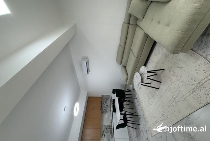 Shtepi me qera 1+1 ne Tirane - 48,000 Leke