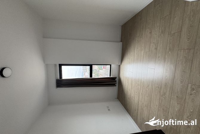 Shtepi me qera Apartament ne Tirane, 3+1, Mobilimi E mobiluar, Pagesa 600  Euro.