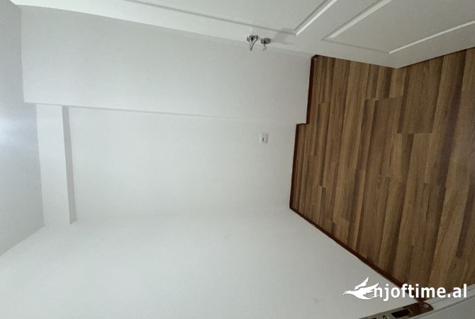 Shtepi me qera Apartament ne Tirane, 1+1, Mobilimi E mobiluar, Pagesa 40,000  Leke.