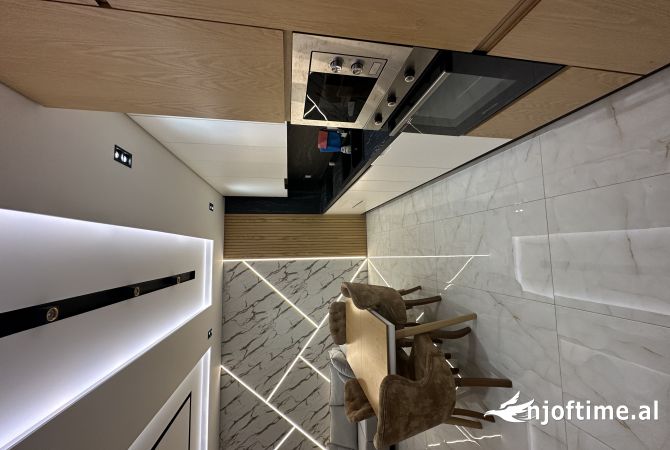 Shtepi ne shitje 2+1 ne Tirane - 260,000 Euro
