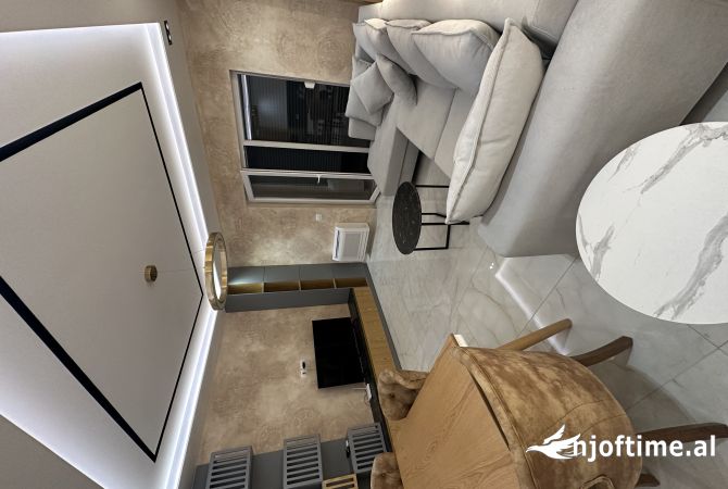 Shtepi ne shitje 2+1 ne Tirane - 260,000 Euro