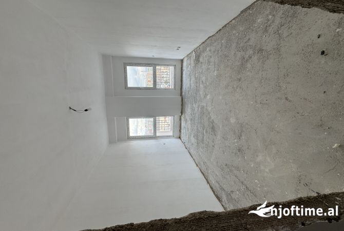 Shtepi ne shitje 2+1 ne Tirane - 184,000 Euro