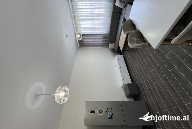 Shtepi me qera 2+1 ne Tirane - 500 Euro