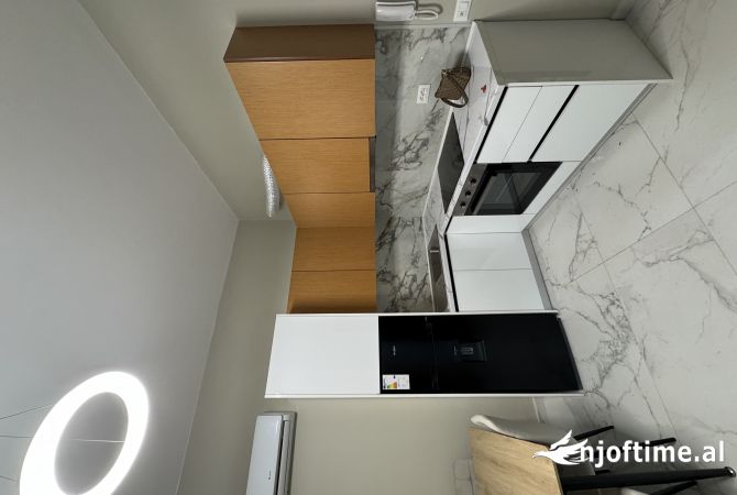 Shtepi me qera 1+1 ne Tirane - 45,000 Leke