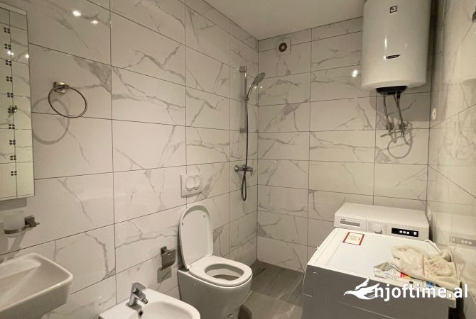 Shtepi me qera Apartament ne Tirane, 2+1, Mobilimi E mobiluar, Pagesa 600  Euro.