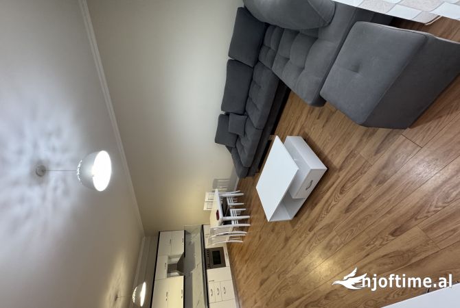 Shtepi me qera 2+1 ne Tirane - 500 Euro