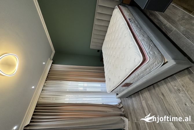 Shtepi me qera Apartament ne Tirane, 1+1, Mobilimi E mobiluar, Pagesa 800  Euro.